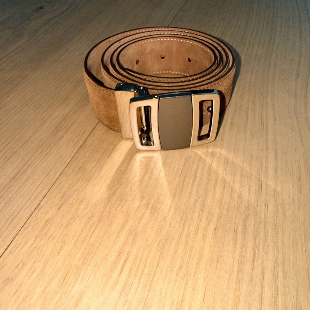 Salvatore Ferragamo Suede Belt in Tan with Silver-Tone Buckle size 38 Mens
